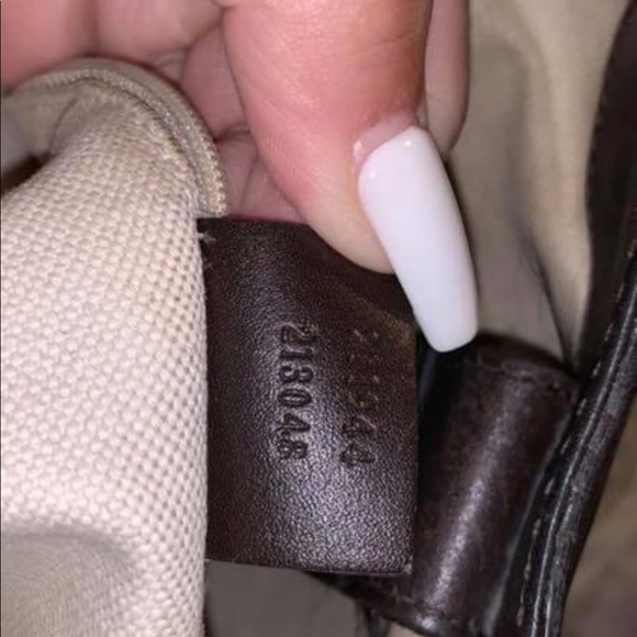 Gucci purse - Picture 5 of 9